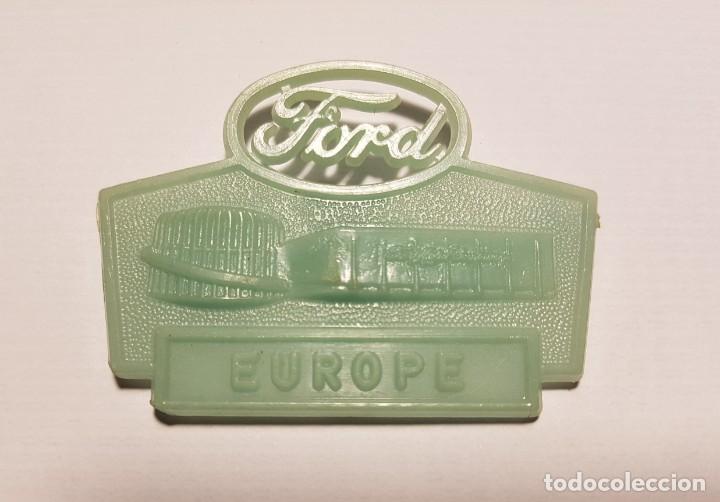 Coleccionismo deportivo: FORD EMBLEMA EMPLEADO - Foto 2