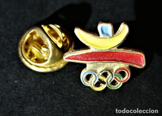 Coleccionismo deportivo: PIN - LOGO BARCELONA 92 - Foto 1