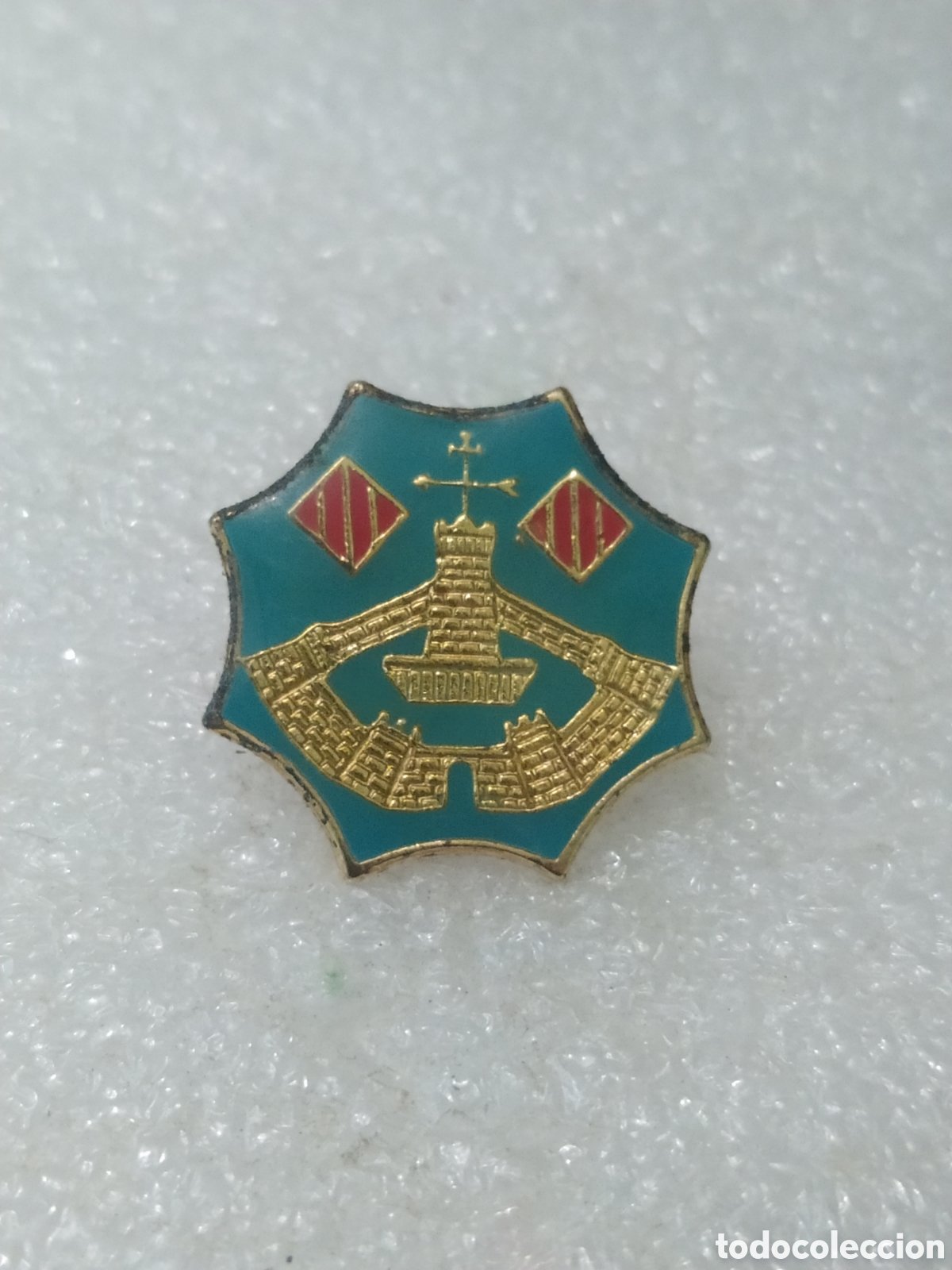 Sammelleidenschaft Sport: INSIGNIAS HER&Aacute;LDICAS DIPUTACI&Oacute;N DE MENORCA