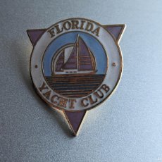 Coleccionismo deportivo: FLORIDA YACHT CLUB - PIN MUY RARO - 3,0X2,5 CM - IMPECABLE