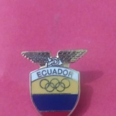 Coleccionismo deportivo: PINS OLIMPICOS. COMITÉ OLÍMPICO ECUADOR. Lote 400928524