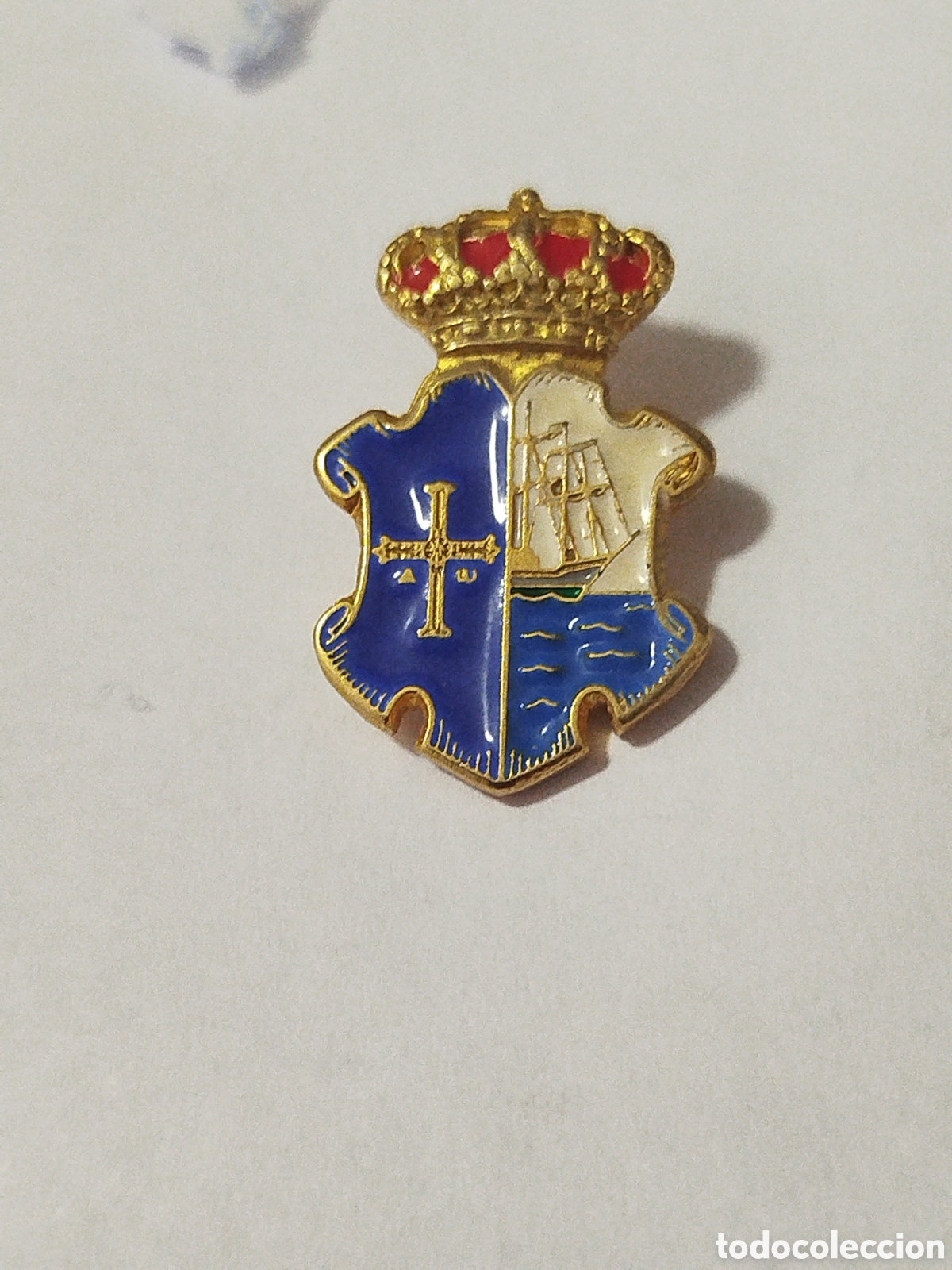 Sammelleidenschaft Sport: INSIGNIA HER&Aacute;LDICAS.RIBADESELLAS ASTURIAS
