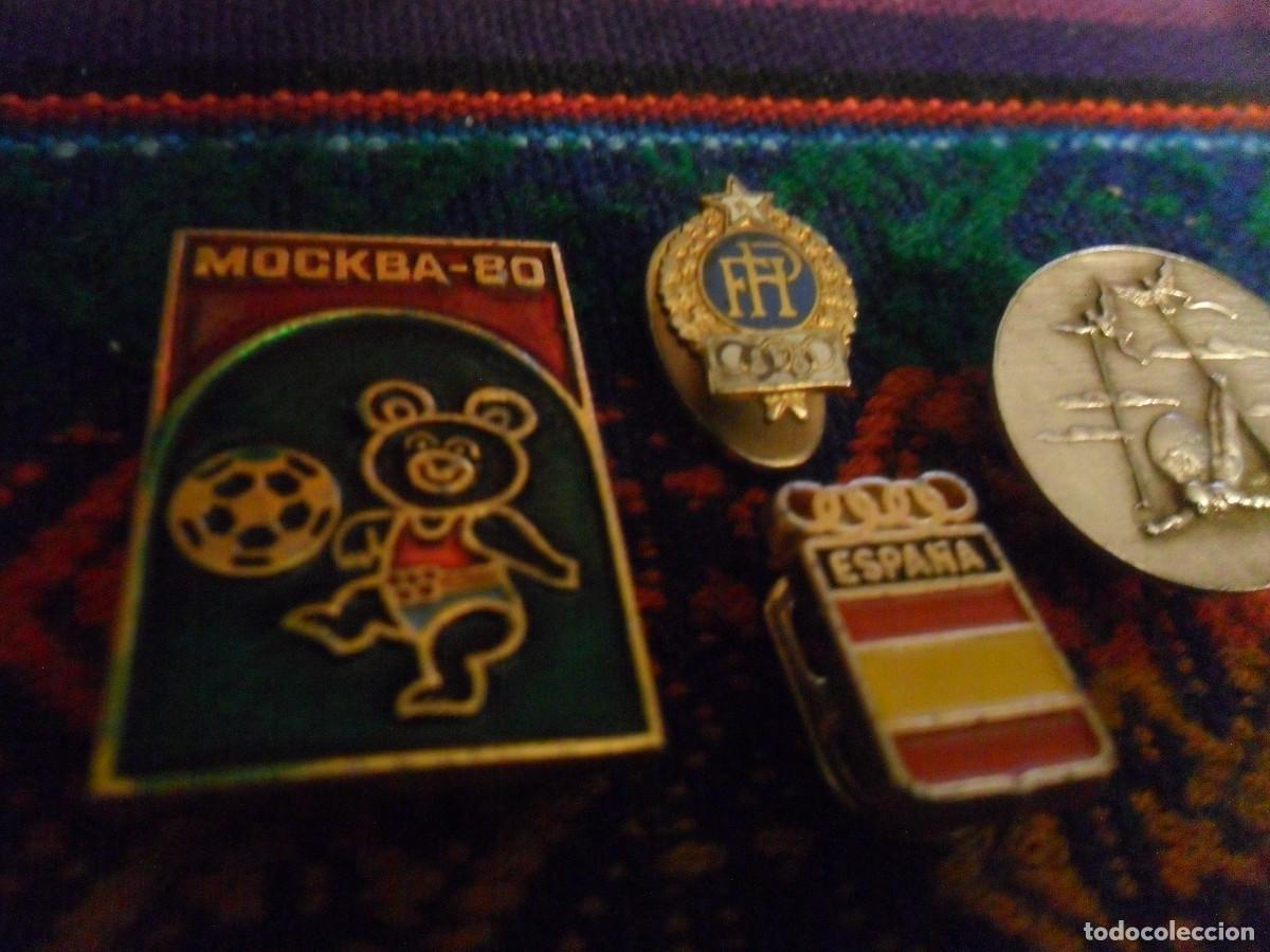 Sammelleidenschaft Sport: ALFILER OLIMPIADAS MOSC&Uacute; 80 OSITO MISHA, BROCHE COMIT&Eacute; OLIMPICO SOVI&Eacute;TICO Y ESPA&Ntilde;A CON REGALO.