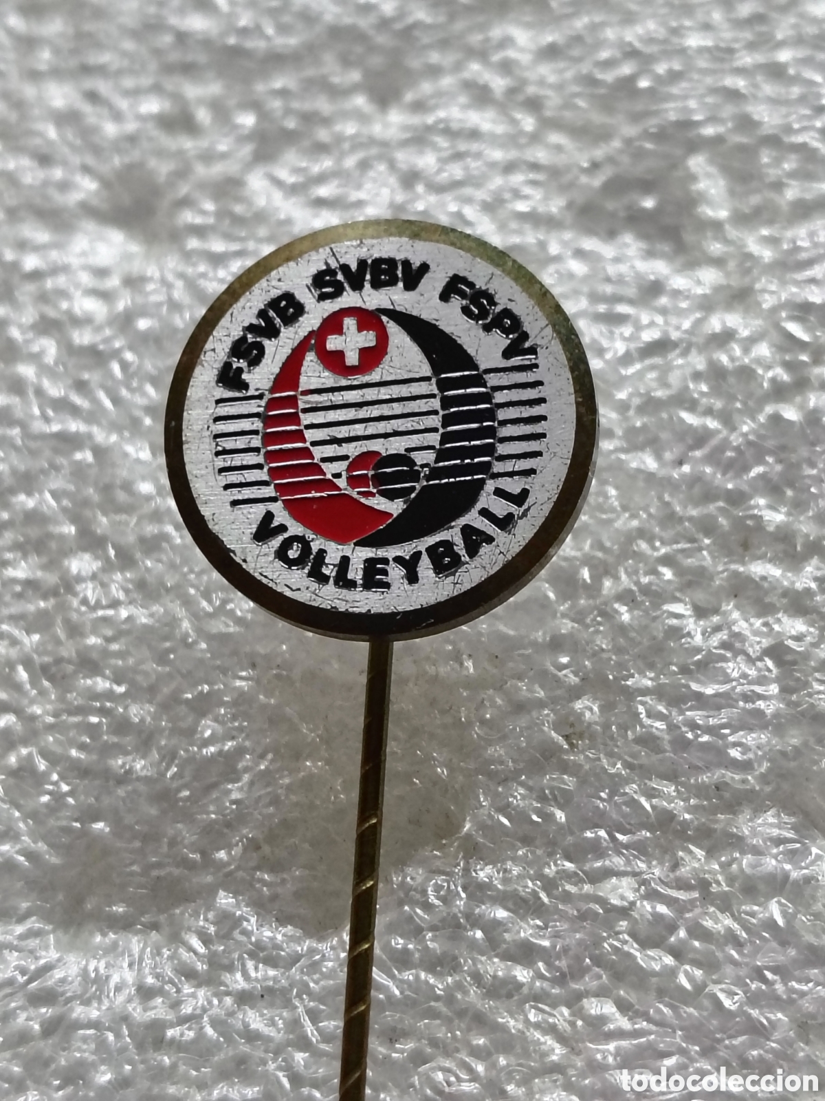 Sammelleidenschaft Sport: PIN AGUJA FUTBOL, FEDERACI&Oacute;N SUIZA DE VOLEY