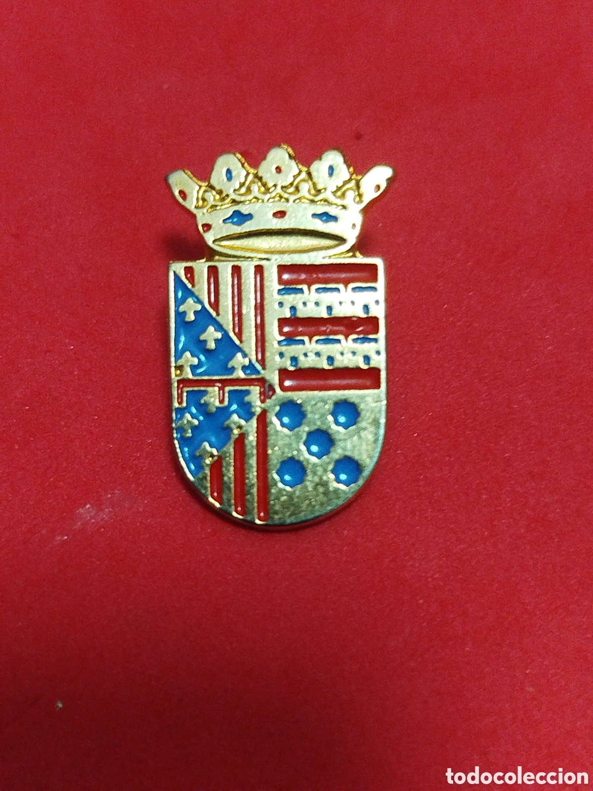 Sammelleidenschaft Sport: INSIGNIA HERALDICOS.POBLE NOU BENITACHEL ALICANTE