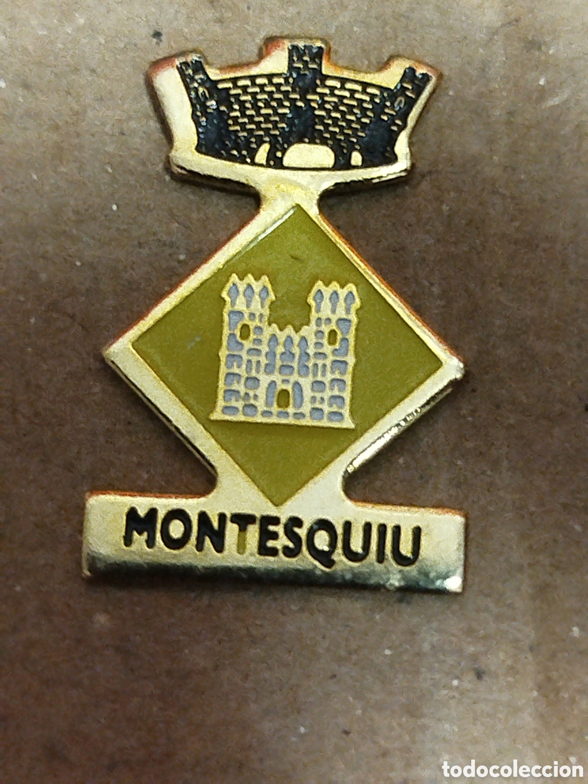 Sammelleidenschaft Sport: INSIGNIA HERALDICOS.MONTESQUIU . BARCELONA