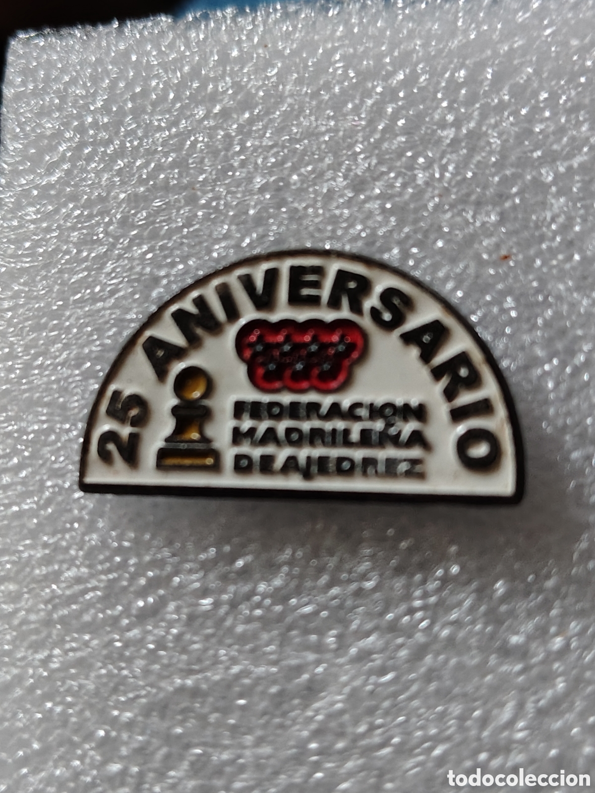 Sammelleidenschaft Sport: PIN FEDERACI&Oacute;N MADRILE&Ntilde;A DE AJEDREZ, 25 ANIVERSARIO