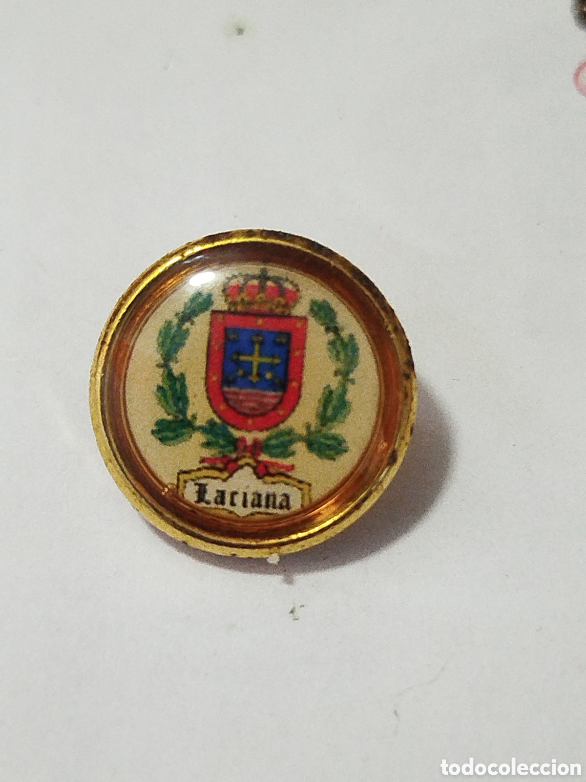 Sammelleidenschaft Sport: INSIGNIA HER&Aacute;LDICOS.LACIANA .VILLABLINO LEON