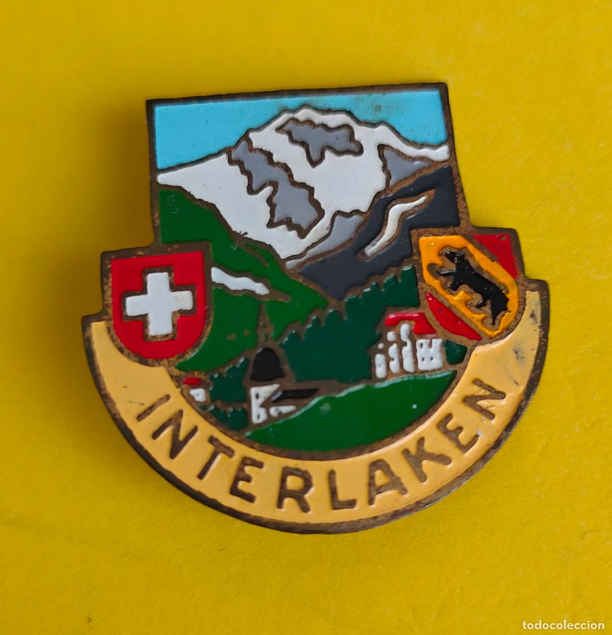 Sammelleidenschaft Sport: Insignia Interlaken, Espa&ntilde;a Suiza. Esmaltada de imperdible. Mide 3 x 3 cms.