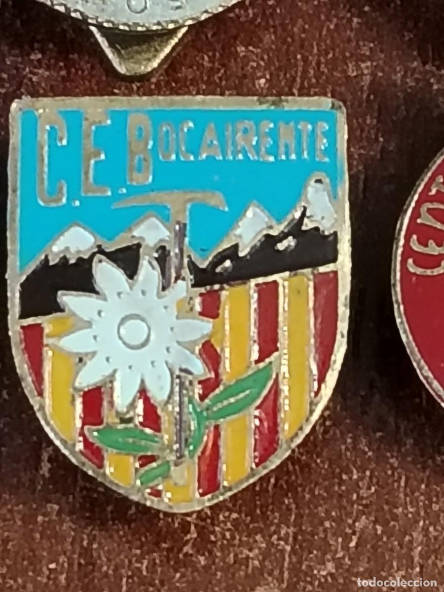 Coleccionismo deportivo: Lote 3 Insignias de excursionismo - Foto 6