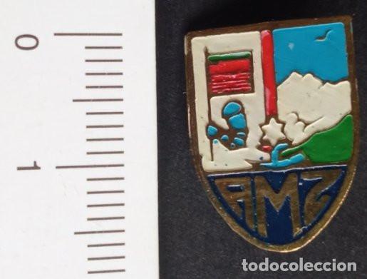 Coleccionismo deportivo: INSIGNIA DE ALFILER - AGRUPACION MONTA&Ntilde;ERA ZAMORANA