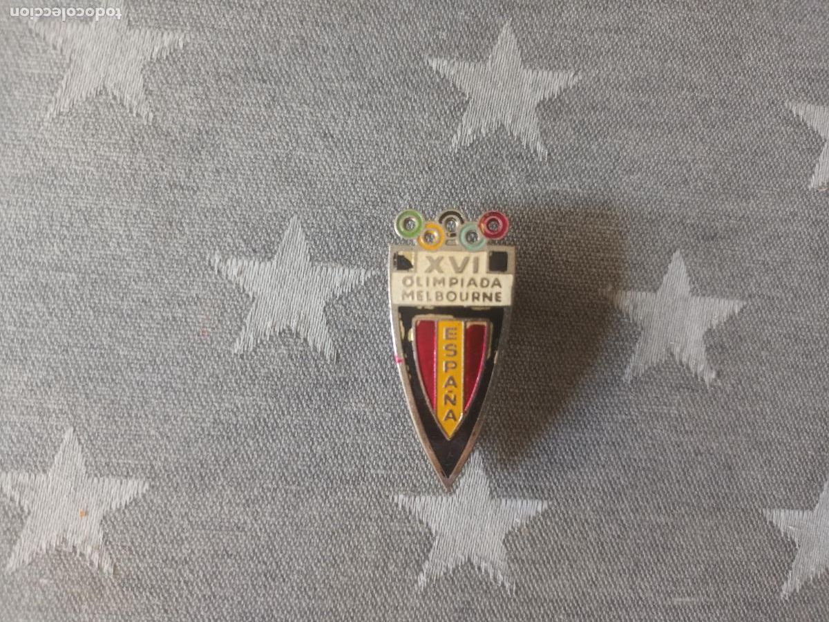 Coleccionismo deportivo: INSIGNIA EQUIPO OLIMPICO ESPA&Ntilde;A XVI OLIMPIADA DE MELBOURNE 1956