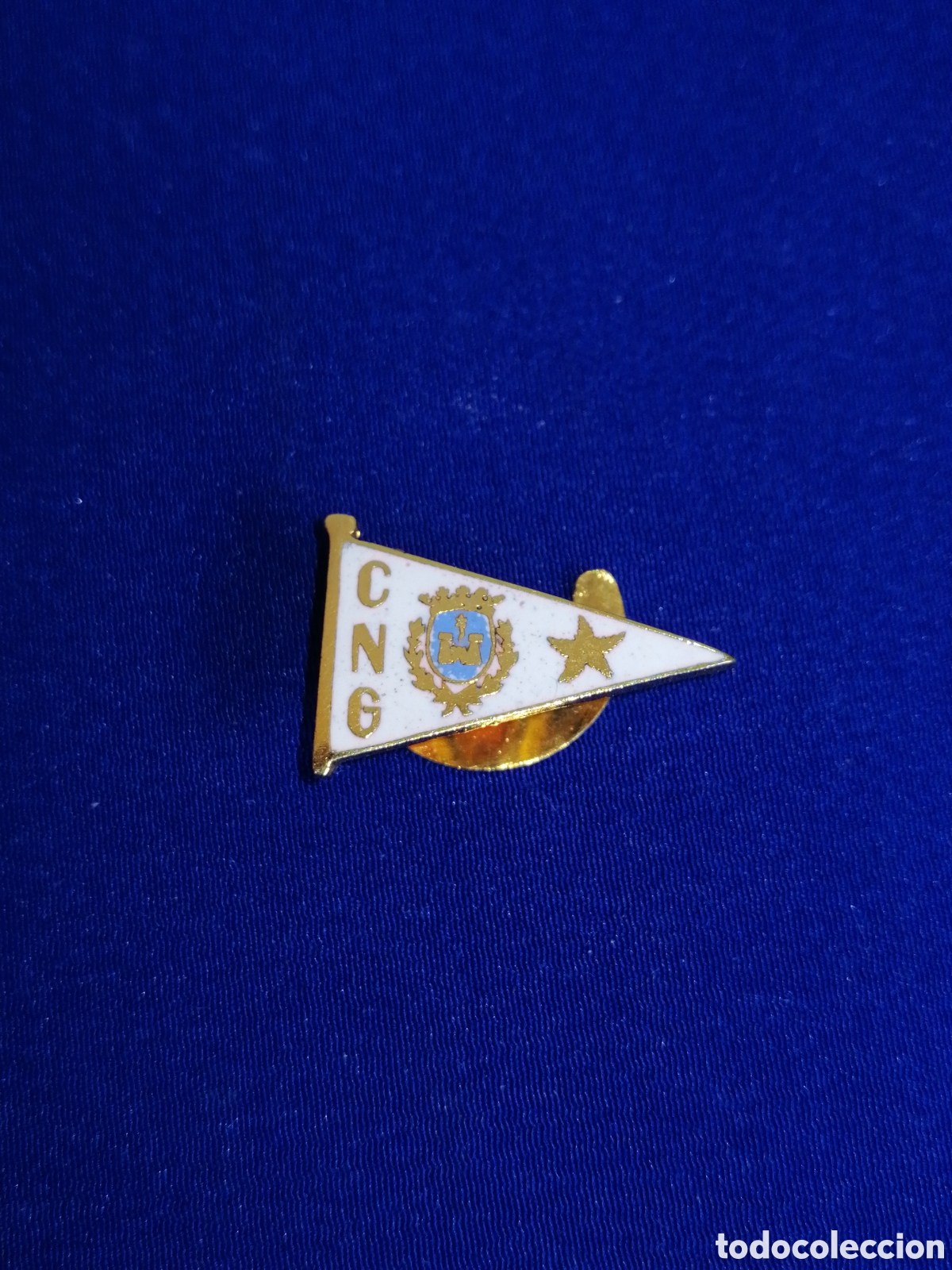 Sports collectibles: CLUB NAUTICO DE GANDIA (VALENCIA) INSIGNIA DE OJAL -GANDIA NAUTICAL CLUB (VALENCIA)