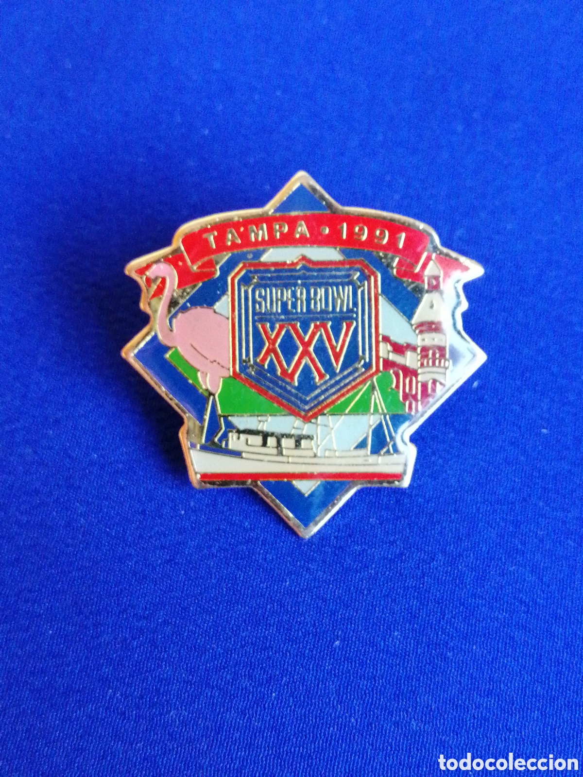 Sports collectibles: SUPER BOWL XXV TAMPA 1991 PIN