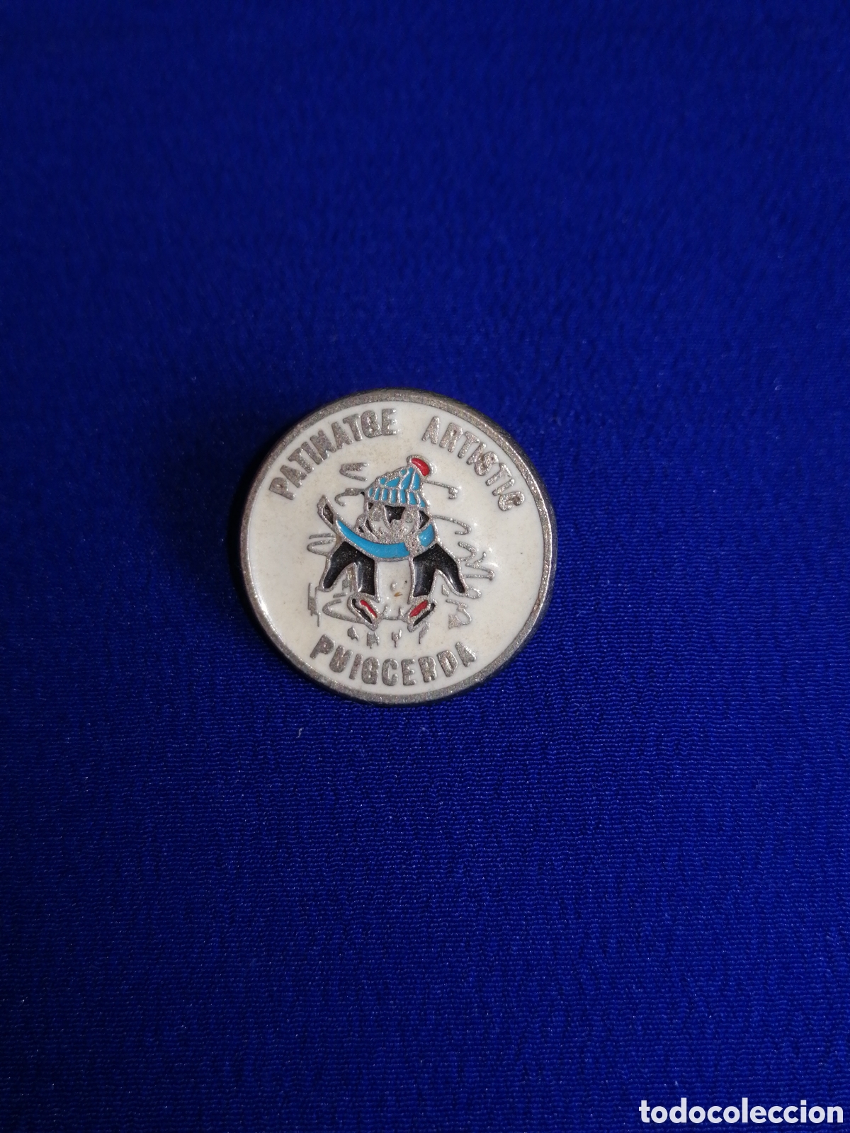 Sports collectibles: PATINAGE ART&Iacute;STIC PUIGCERDA PIN
