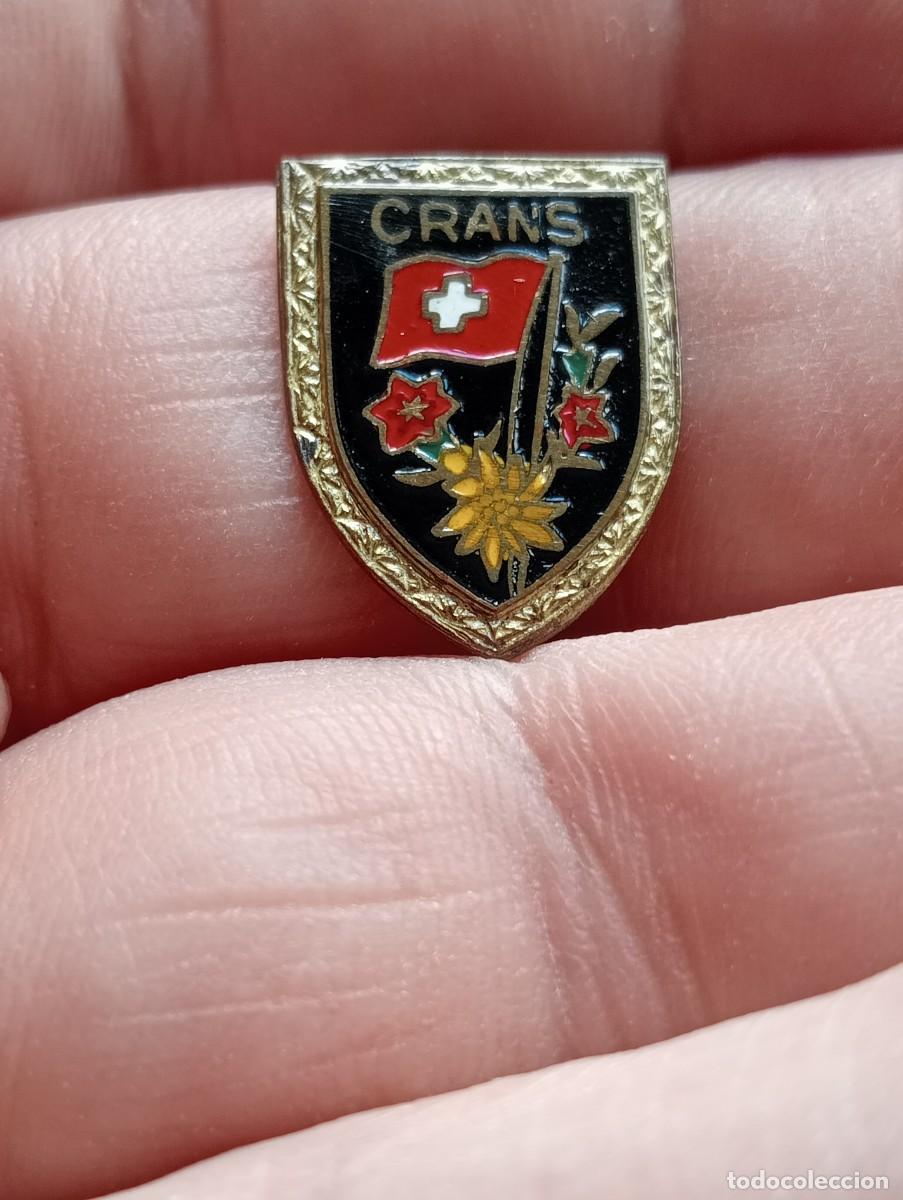 Coleccionismo deportivo: INSIGNIA MONTA&Ntilde;A ESQUI ALPINISMO MONTA&Ntilde;ISMO CRANS SUIZA PINS ALFILER SKY