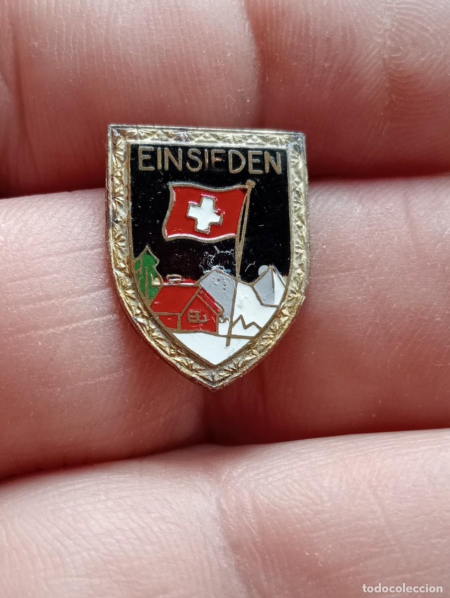 Coleccionismo deportivo: INSIGNIA MONTA&Ntilde;A ESQUI ALPINISMO MONTA&Ntilde;ISMO EINSIEDEN PINS ALFILER SKY