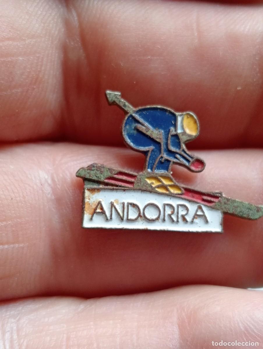 Coleccionismo deportivo: PINS MONTA&Ntilde;ISMO ANDORRA TURISMO ALPINISMO ,ESQUI, ALPINO , MONTA&Ntilde;ERO