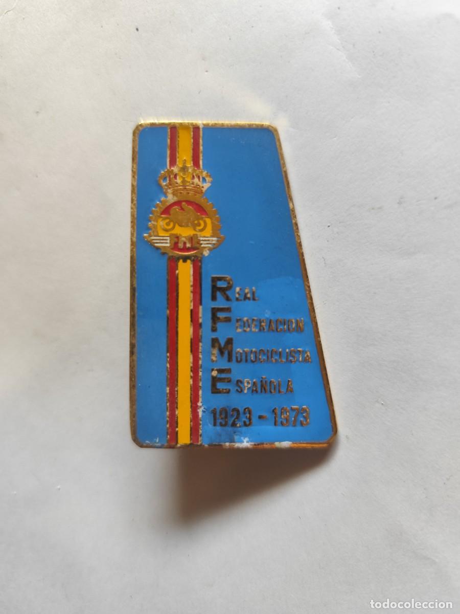 Coleccionismo deportivo: INSIGNIA, PIN, 50 ANIVERSARIO 1923 - 1973 REAL FEDERACION MOTOCICLISTA ESPA&Ntilde;OLA