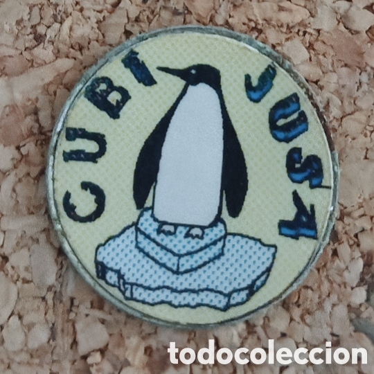 Coleccionismo deportivo: PIN ANTIGUO CLUB FUTBOL SALA CUBI JUSA - BARCELONA