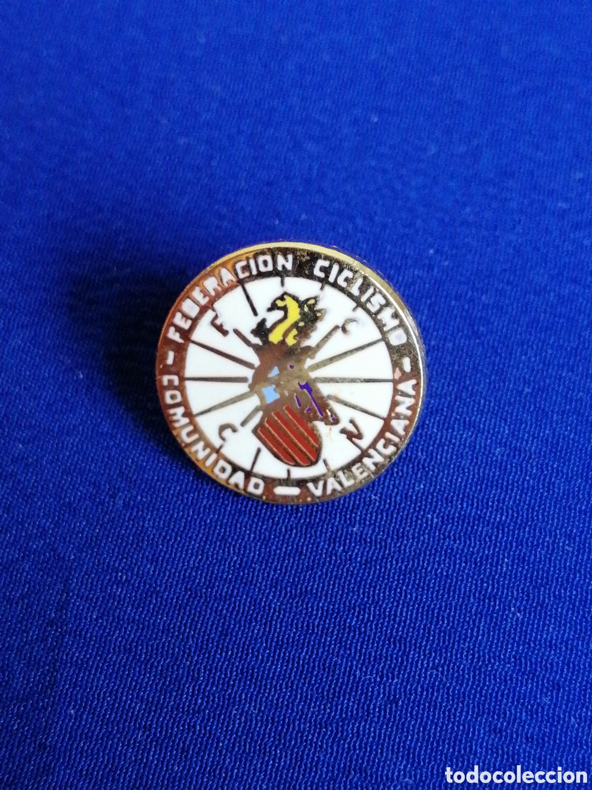 Coleccionismo deportivo: FEDERACI&Oacute;N DE CICLISMO COMUNIDAD VALENCIANA PIN