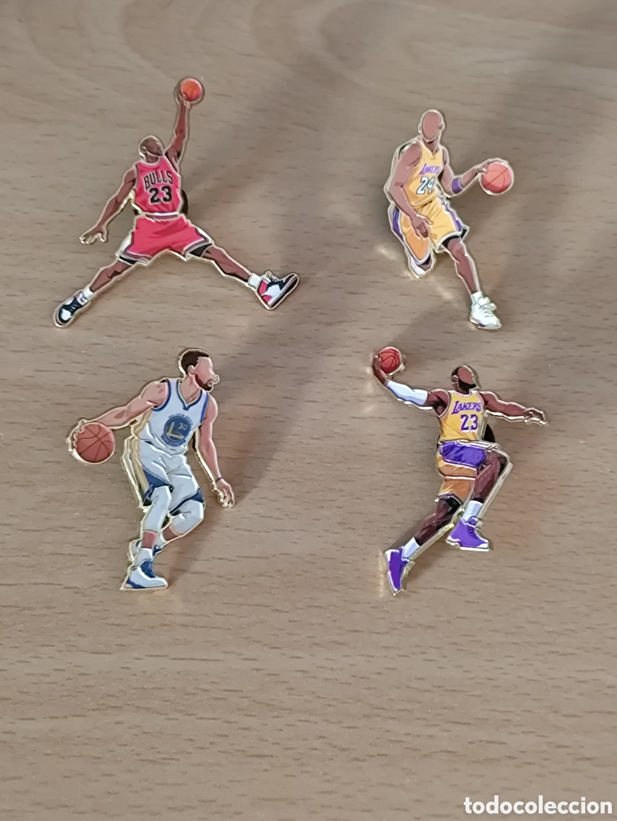 Coleccionismo deportivo: Pins Baloncesto NBA Jugadores