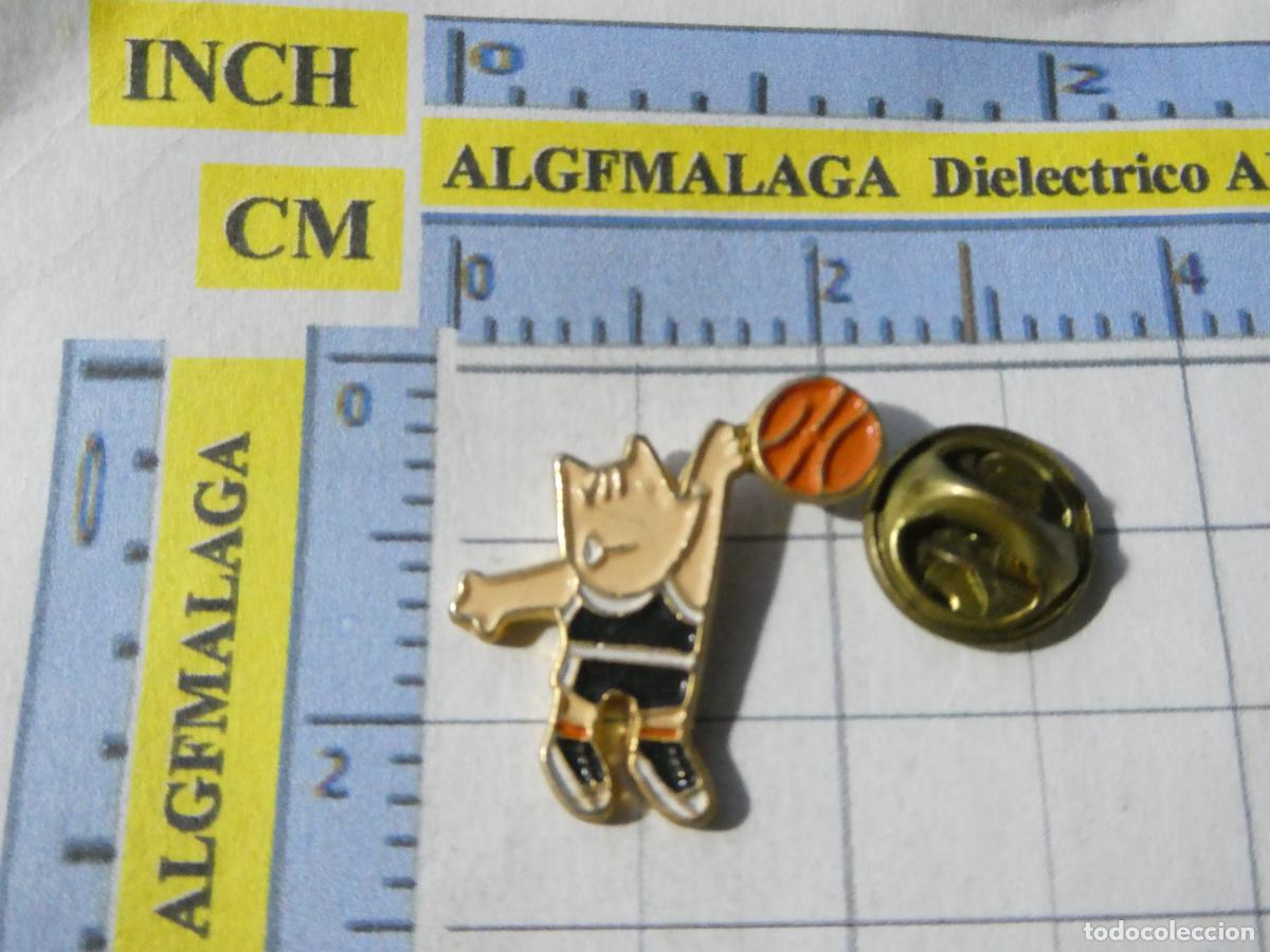 Coleccionismo deportivo: PIN DE DEPORTES. JUEGOS OL&Iacute;MPICOS OLIMPIADAS BARCELONA 92 1992. COBI BALONCESTO