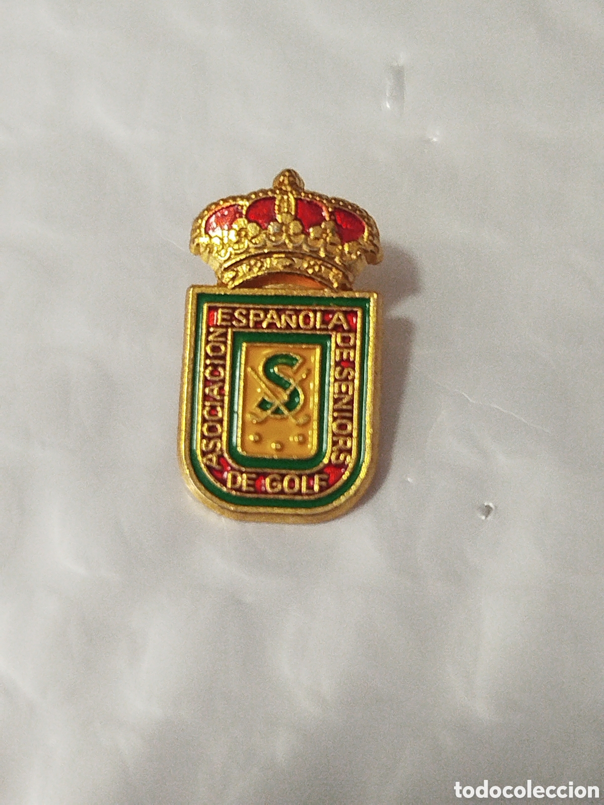 Coleccionismo deportivo: INSIGNIA DE GOLF.ASOCIACION ESPA&Ntilde;OLA DE SENIORS DE GOLF