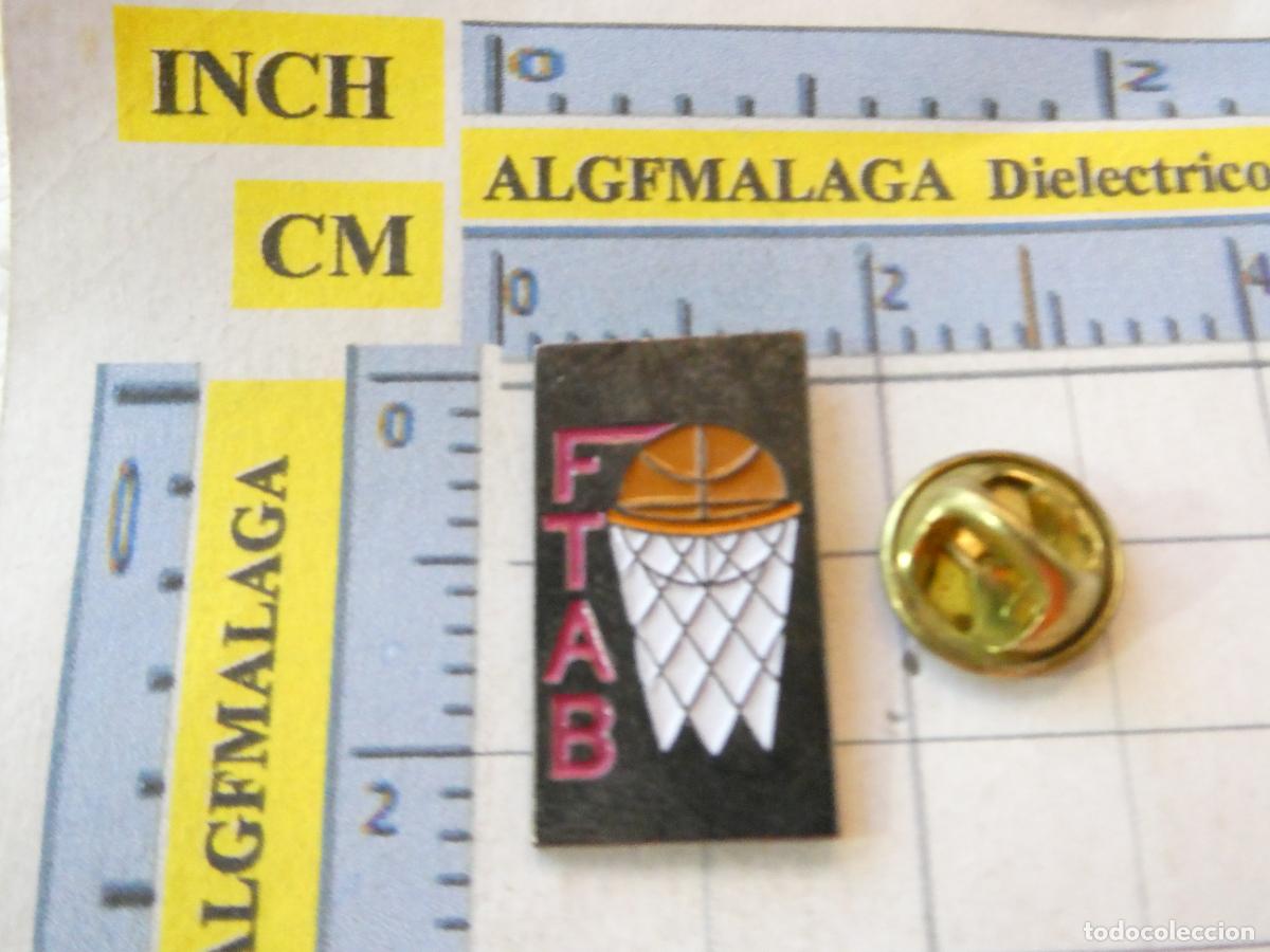 Coleccionismo deportivo: PIN DE BALONCESTO BASKET VITORIA &Aacute;LAVA PAIS VASCO. FTAB FEDERACI&Oacute;N ALAVESA BASKET.