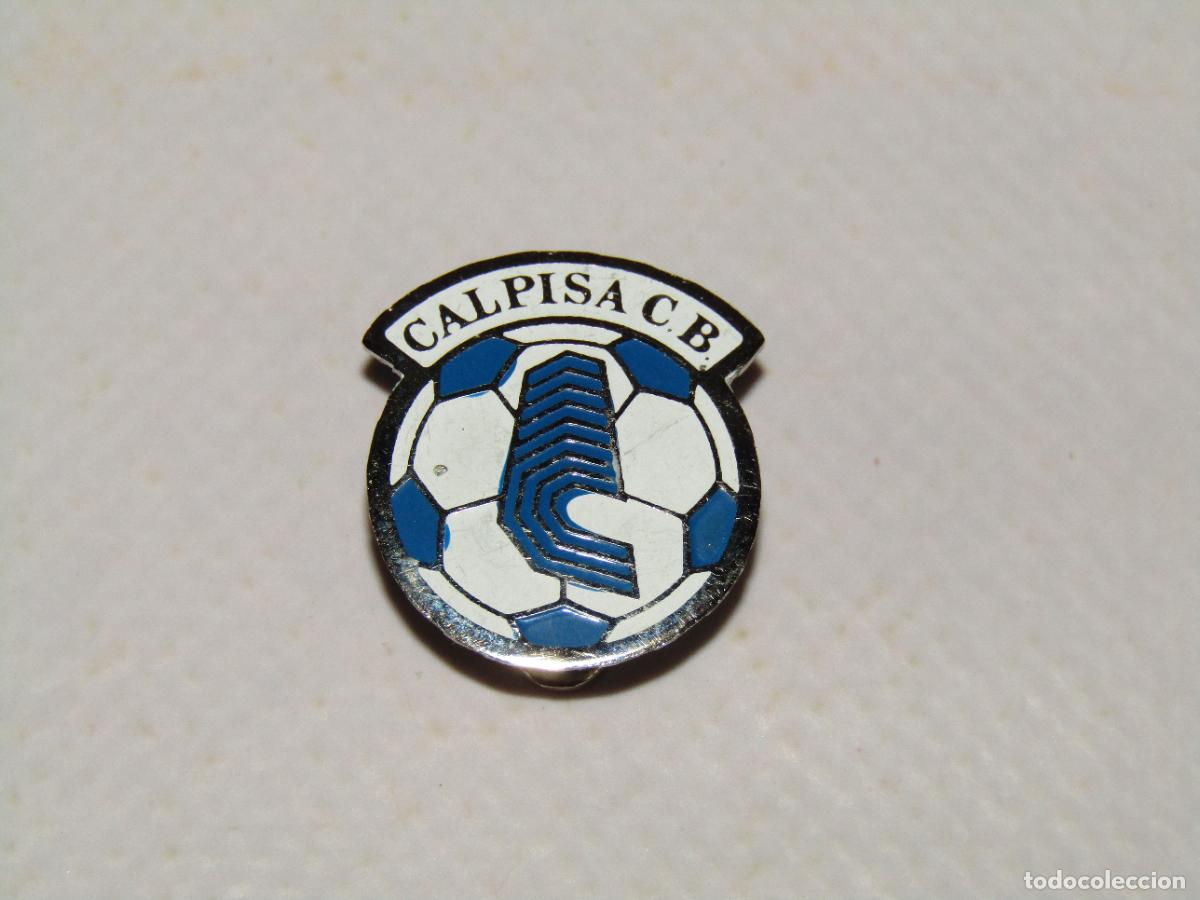 Coleccionismo deportivo: Antigua Insignia para Ojal del Equipo de Balonmano CALPISA de Alicante - A&ntilde;os 1970s.