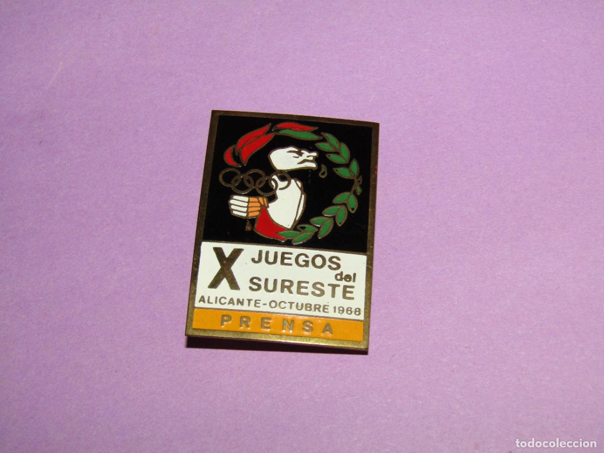 Coleccionismo deportivo: Antigua Placa Identificativa de PRENSA de los X JUEGOS DEL SURESTE en Alicante del A&ntilde;o 1968