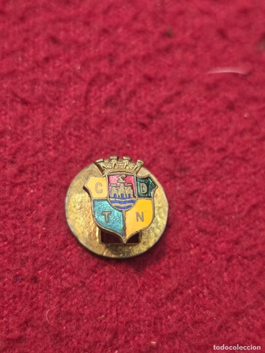 Coleccionismo deportivo: PIN DEPORTIVO PARA IDENTIFICAR