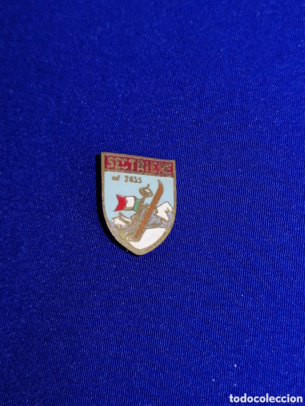 Coleccionismo deportivo: SESTRIERE (ITALIA) ALPINISMO ESQU&Iacute; INSIGNIA DE ALFILER ANTIGUA