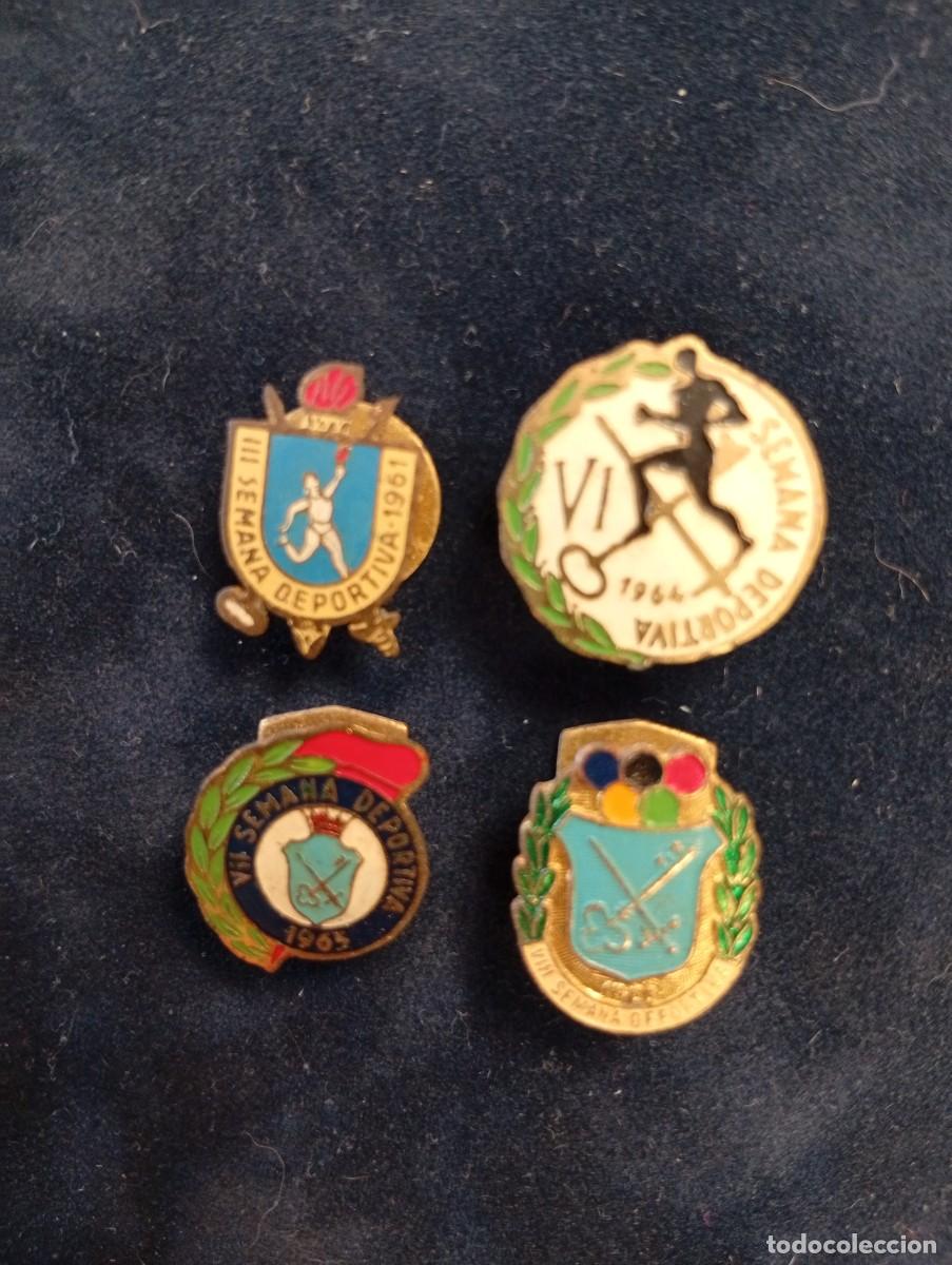 Coleccionismo deportivo: PINS SOLAPA SEMANA DEPORTIVA A&Ntilde;O 1961,64,65,66 EL PRAT DE LLOBREGAT,LA SEDA,ATLETISMO BARCELONA.