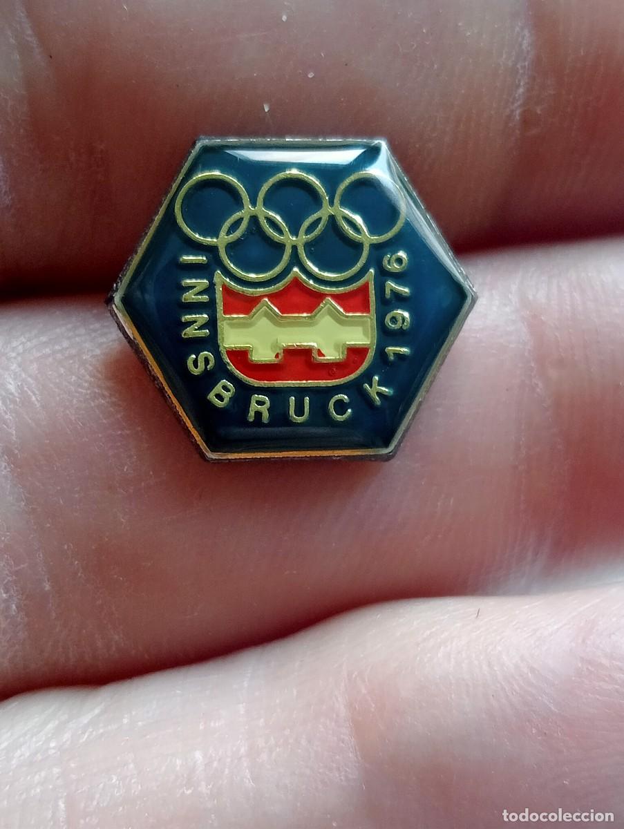 Coleccionismo deportivo: INSIGNIA INNSBRUCK AUSTRIA JUEGOS OLIMPICOS INVIERNO 1976 MONTA&Ntilde;A ESQUI ALPINISMO MONTA&Ntilde;ISMO