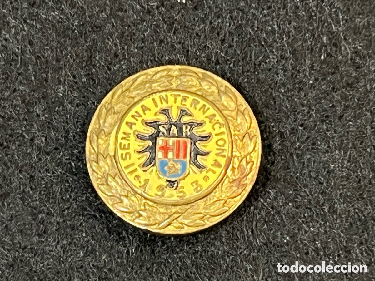 Coleccionismo deportivo: II SEMANA INTERNACIONAL SALTOS BALLETS ACU&Aacute;TICOS BARCELONA 1953 INSIGNIA AGUJA PIN SAB