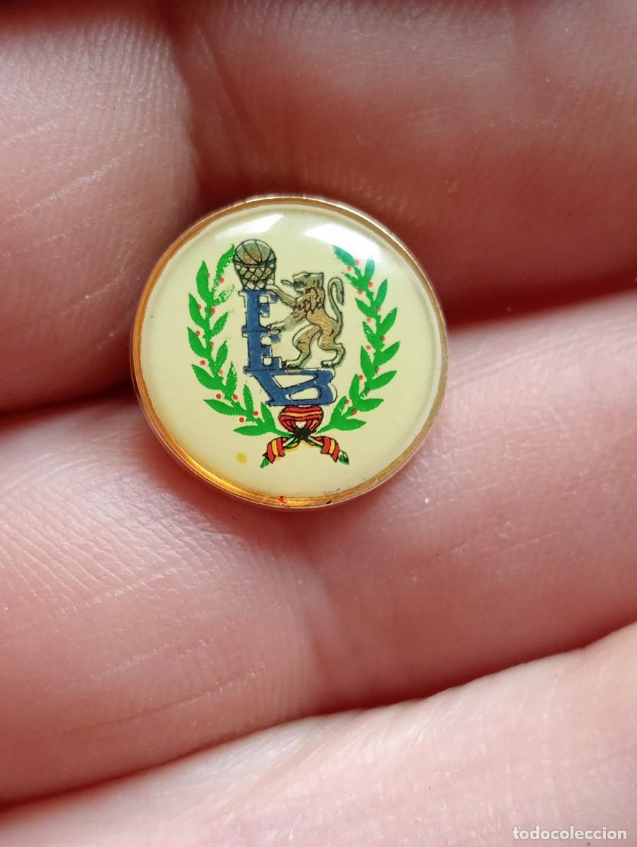 Coleccionismo deportivo: PINS FEDERACI&Oacute;N ESPA&Ntilde;OLA DE BALONCESTO INSIGNIA BASKET