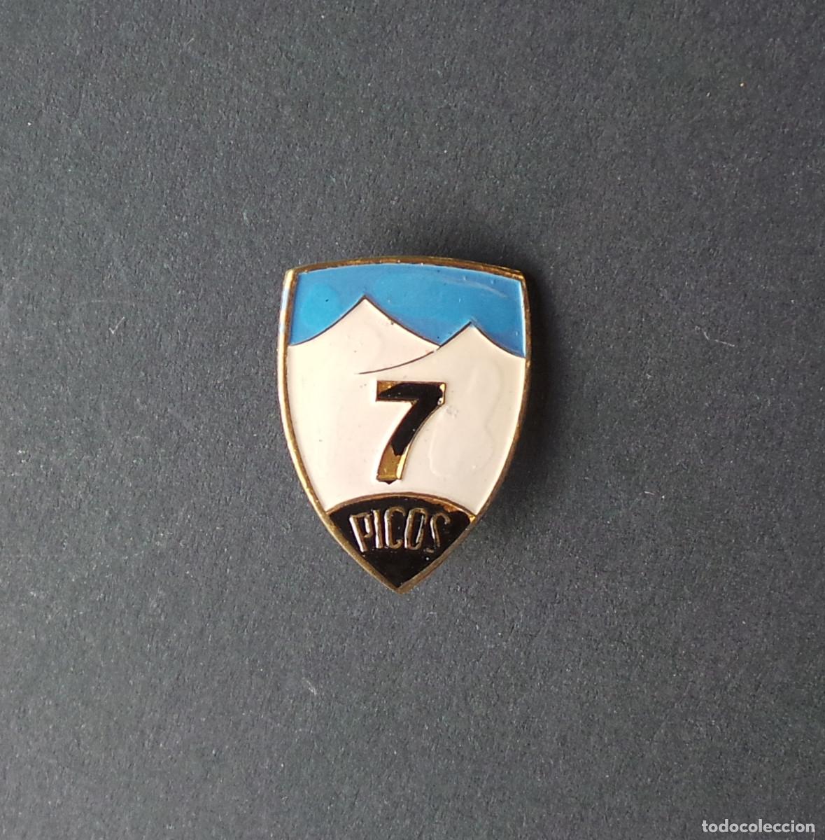 Collezionismo sportivo: PIN ANTIGUO ESMALTE 7 PICOS. INSIGNIA VINTAGE ESQU&Iacute; Y MONTA&Ntilde;A SIERRA GUADARRAMA.