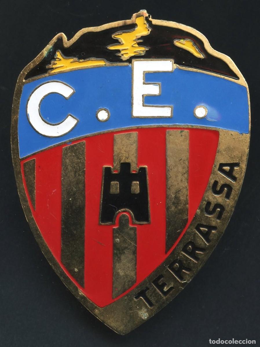 Sports collectibles: INSIGNIA, PLACA DE ROSCA, CENTRE EXCURSIONISTA DE TERRASSA