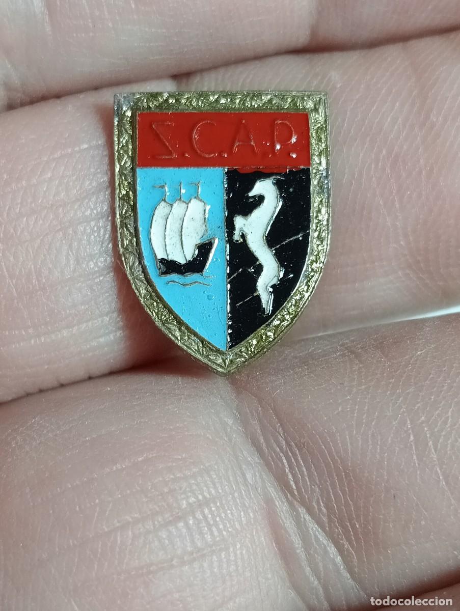 Coleccionismo deportivo: INSIGNIA MONTA&Ntilde;A CLUB ALPIN PARISIEN ESQUI ALPINISMO MONTA&Ntilde;ISMO PINS SKY