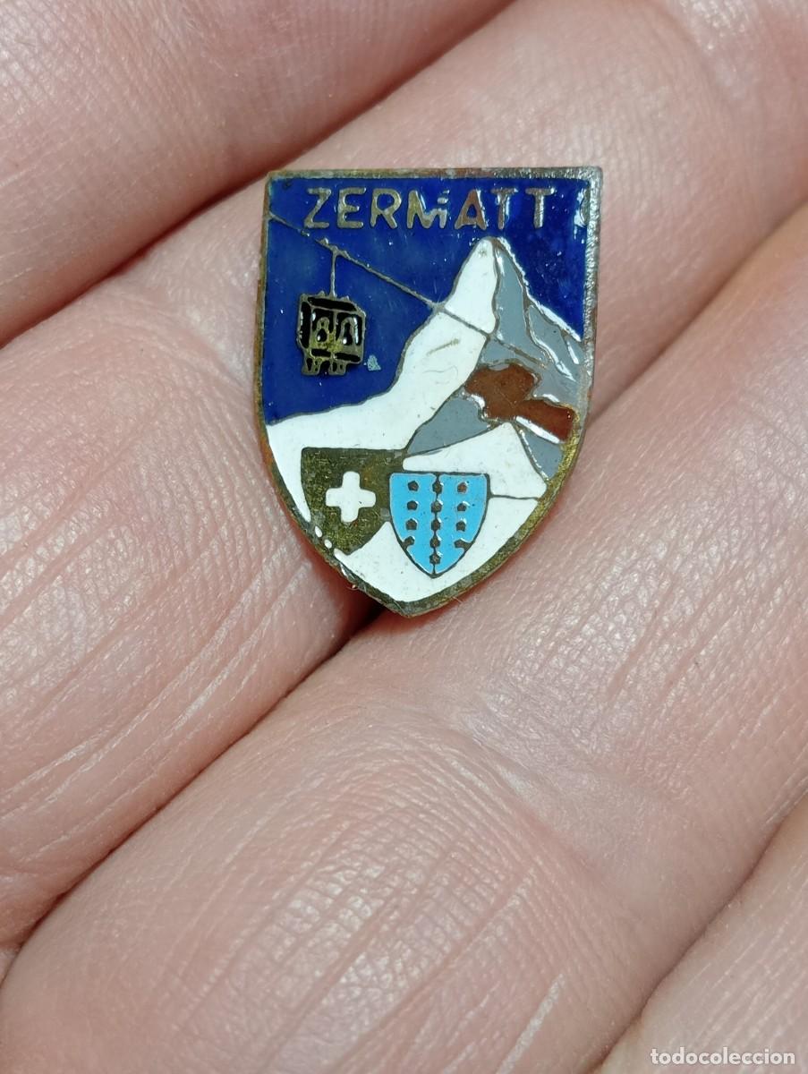 Coleccionismo deportivo: INSIGNIA MONTA&Ntilde;A ZERMATT VALAIS SUIZA ESQUI ALPINISMO MONTA&Ntilde;ISMO PINS SKY