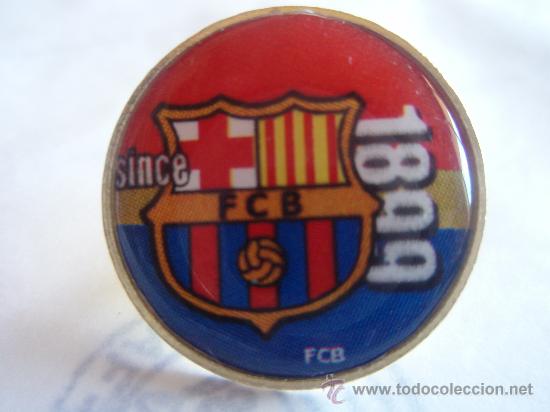 Coleccionismo deportivo: Raro Escudo del F.C.Barcelona