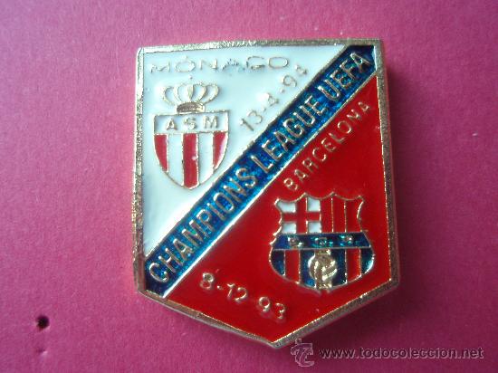 Coleccionismo deportivo: Pin de la Champion del 93 - Foto 1