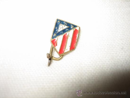 Coleccionismo deportivo: ANTIGUA INSIGNIA DEL ATLETICO DE MADRID - Foto 2