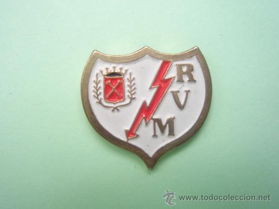 Sammelleidenschaft Sport: Pin's de Futbol