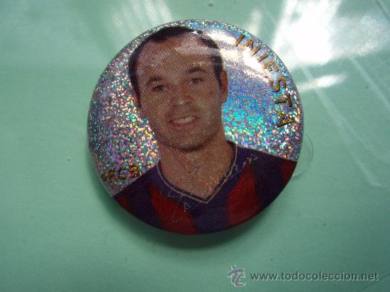 Collectionnisme sportif: Bonita chapa del F.C.Barcelona de Iniesta plateada