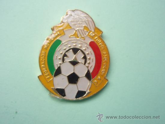Collectionnisme sportif: Pin's de Futbol South Africa 2.010 Mexico