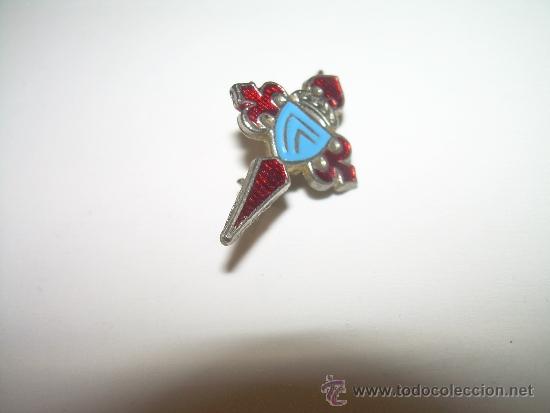 Coleccionismo deportivo: ANTIGUA INSIGNIA ESMALTADA. - Foto 2