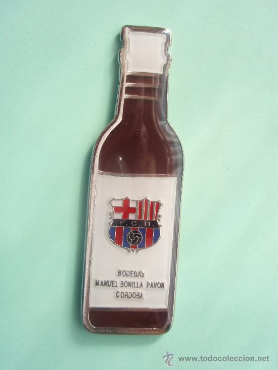 Collectionnisme sportif: Pin's  botella de Vino del F.C.Barcelona