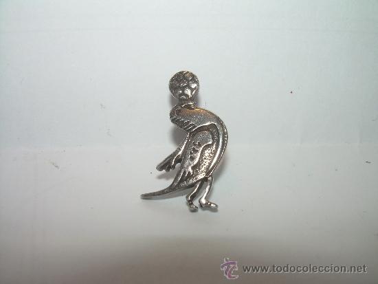 Coleccionismo deportivo: INSIGNIA DE PLATA CON CONTRASTE. - Foto 1